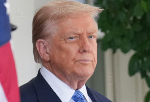 108733 thatviralfeed.com smallv2small 607199 1