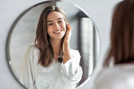 Why You Should Never Sleep With a Mirror Facing Your Bed 3 0 GettyImages 1374587548