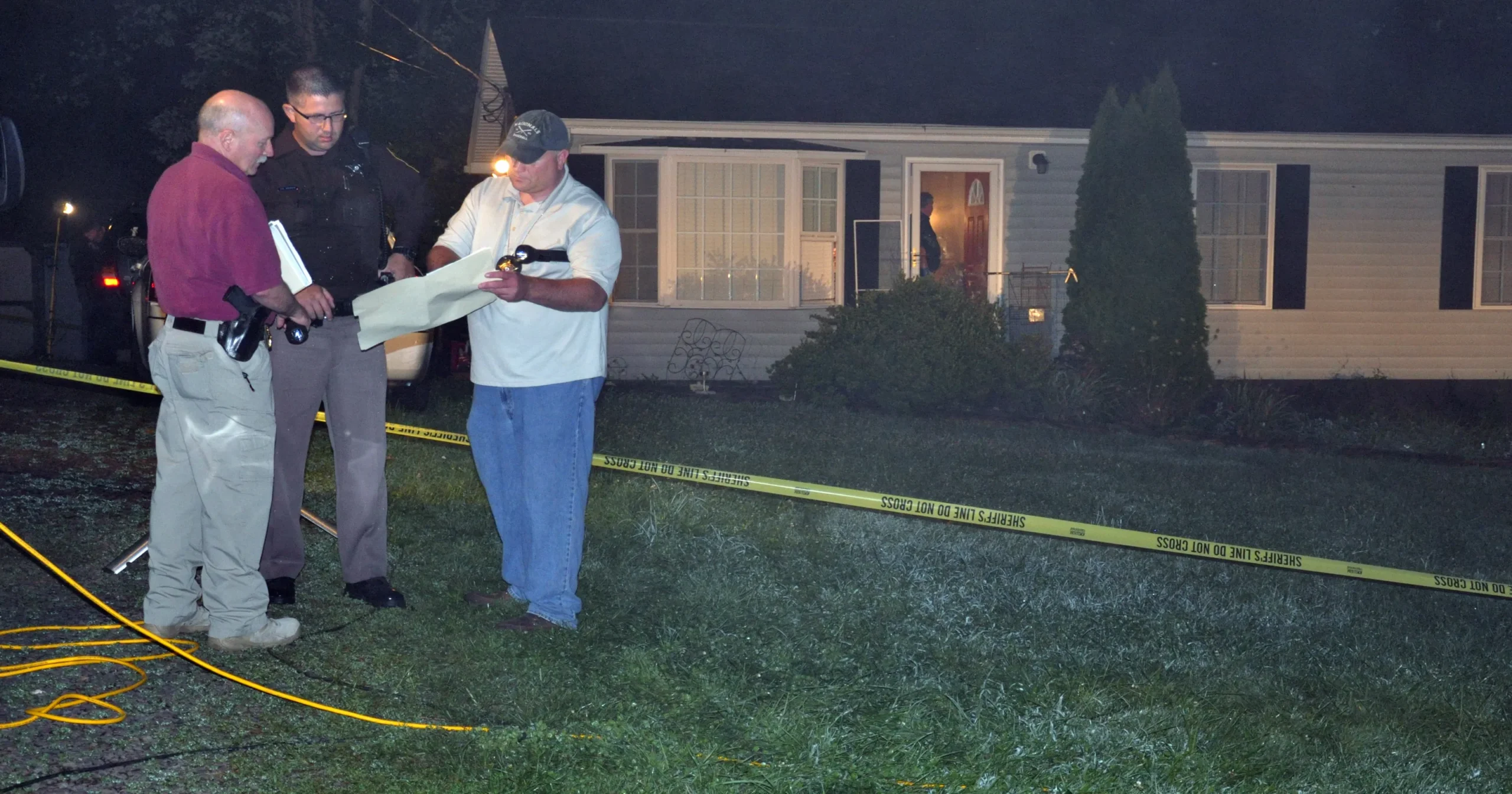 Man shoots wife, stops for beer on way to hospital. 5 1407194963000 AP Family Dead Virginia scaled