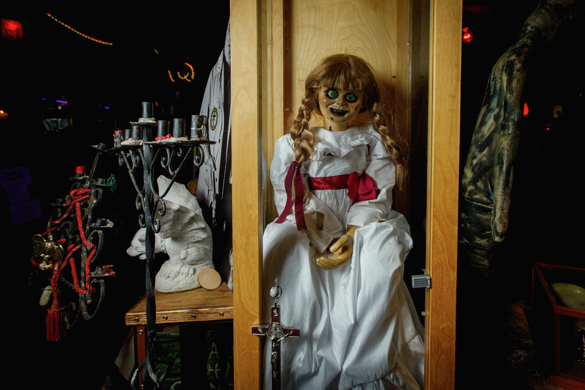 The Chilling True Story Behind The Real Annabelle Doll After Rumors Spark Panic 3
