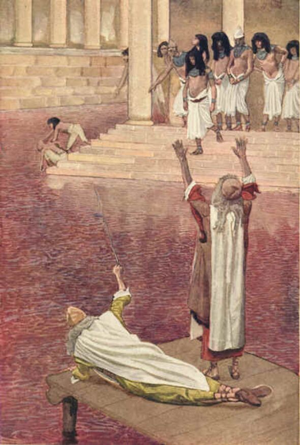 Biblical Sea Turns Blood Red, Stirring Apocalypse Fears And Warnings Of A 'Bad Omen' 3 413840