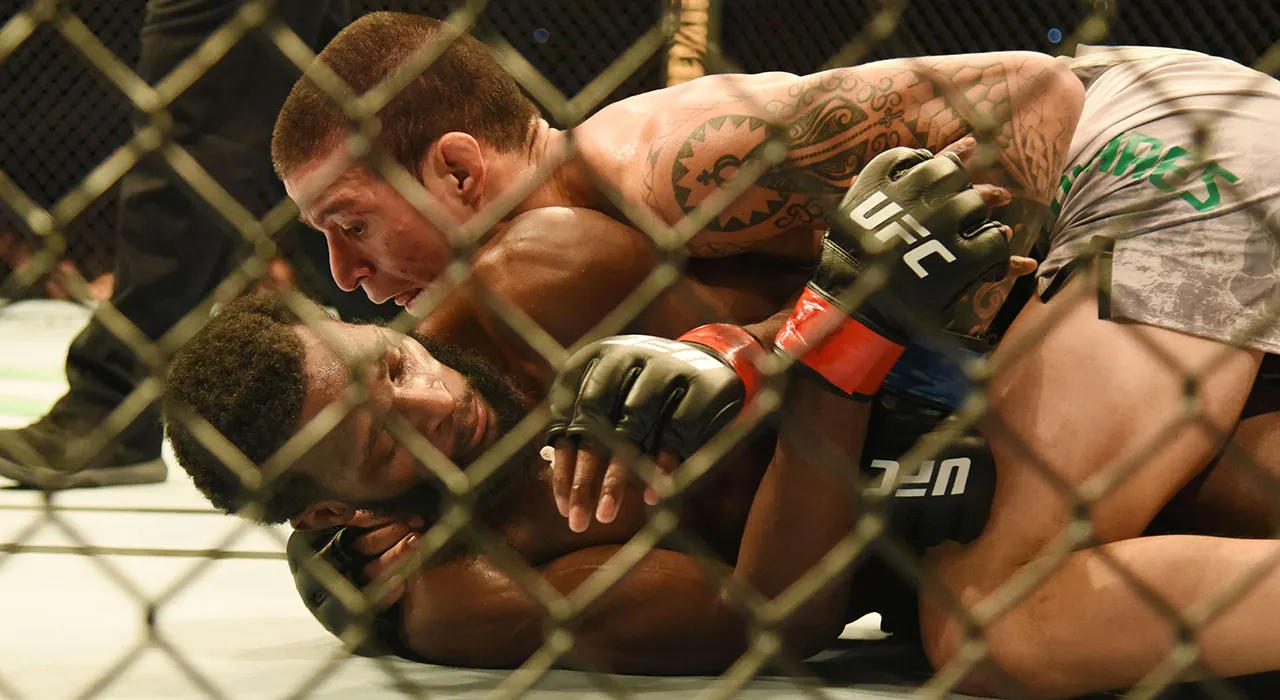 Viral Video Shows Ex-UFC Star's Son Attack Wrestler in Live Event 5 Felipe Corales 1