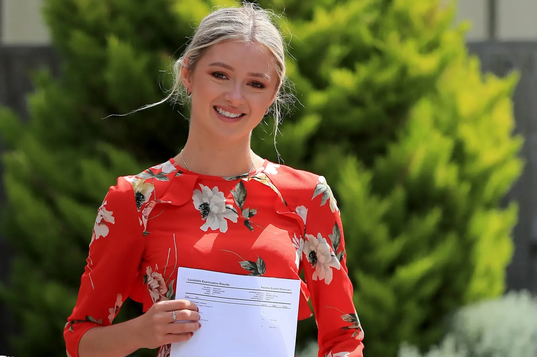 Mom Of 'Anti-Vaxxer' Accused Of Distracting Paramedics As They Tried To Save Daughter From Heart Attack 4 crop 35538983