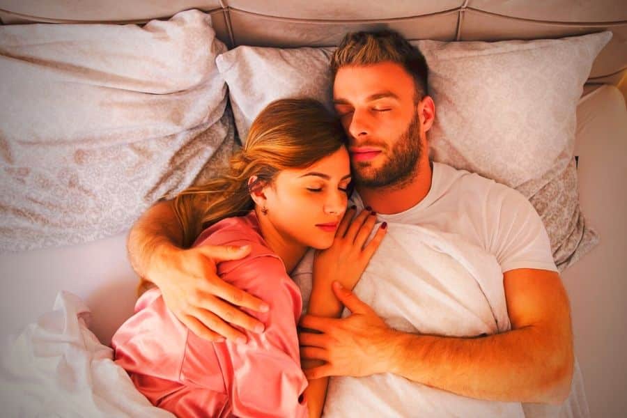 Woman Shares Why Her Straight Boyfriend Sleeps With Men On Camera 3 why do i like to watch my boyfriend sleep 1